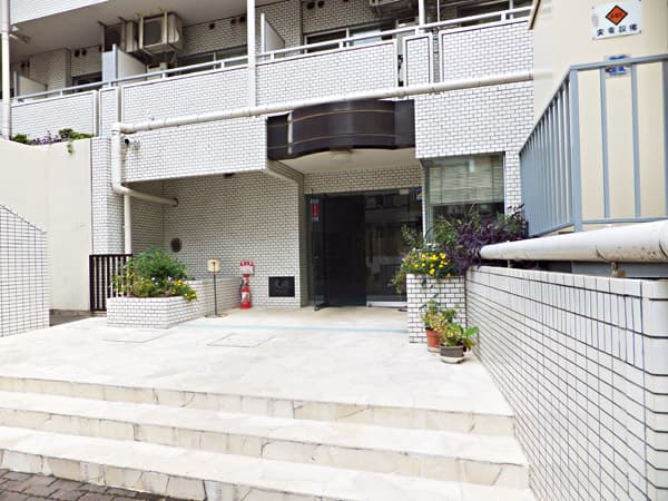 グローリア初穂横浜 4