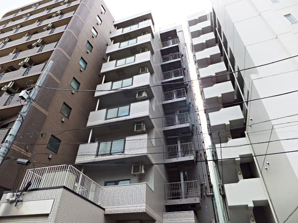 カインドステージ横浜台町 1