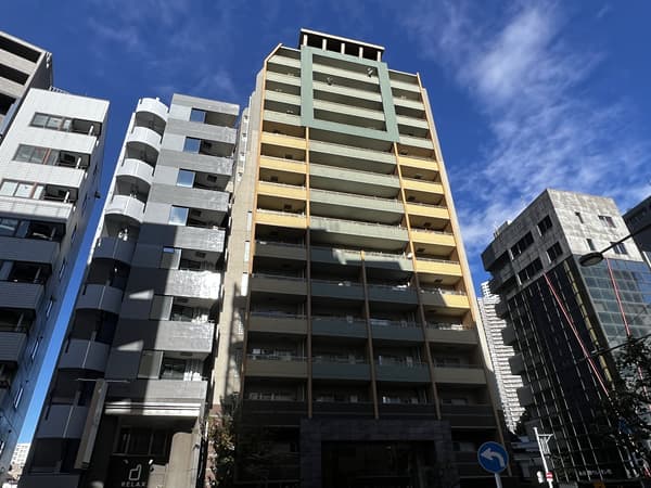 フィールM西新宿 1