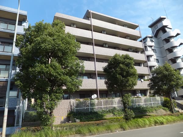 ライオンズマンション横浜仲町台 2