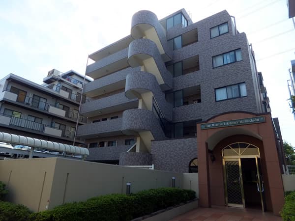 ライオンズマンション横浜仲町台 3