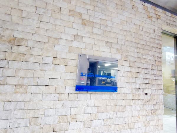 エスコート西新宿 4