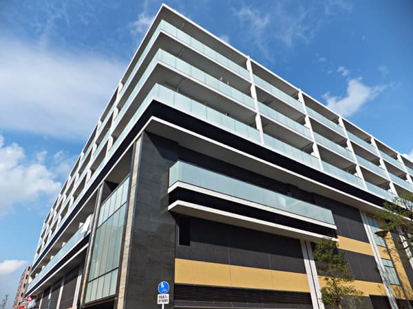 ベリスタ仲町台 1