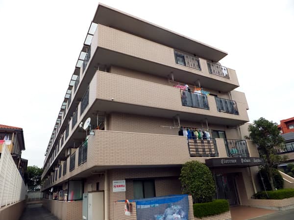 フローレンスパレス小机 1