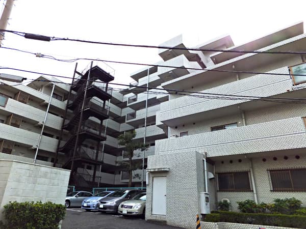 ニックアーバンハイム大倉山 6