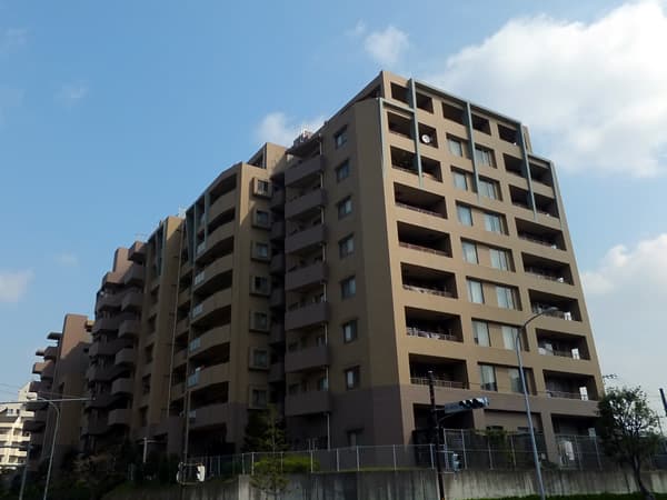 ライオンズヴィアーレ港北ニュータウン 4