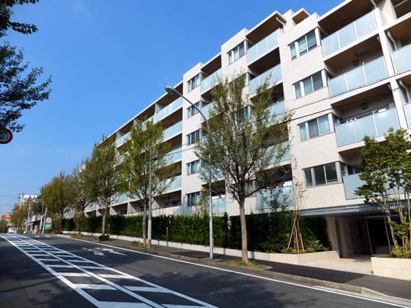 ドレッセあざみ野ガーデンフォーレ 1