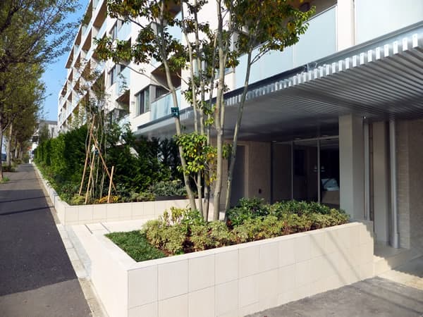 ドレッセあざみ野ガーデンフォーレ 4