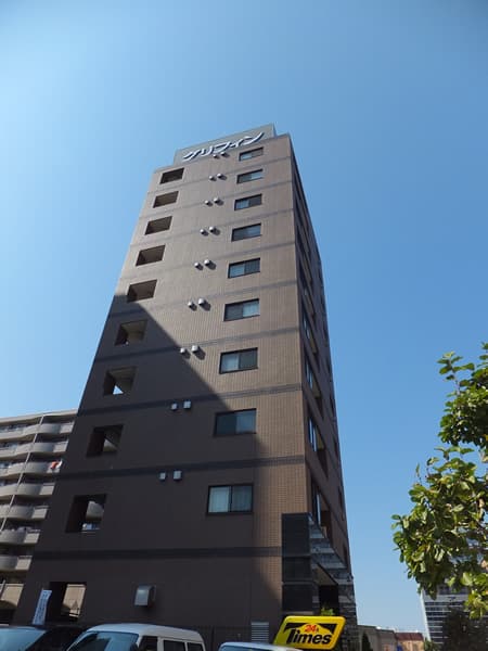 グリフィン横浜センター北駅前 3