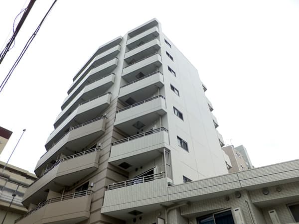 フェニシア三軒茶屋 1