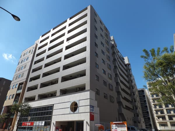 メイフェアミュゼレトワールセンター南駅前 1