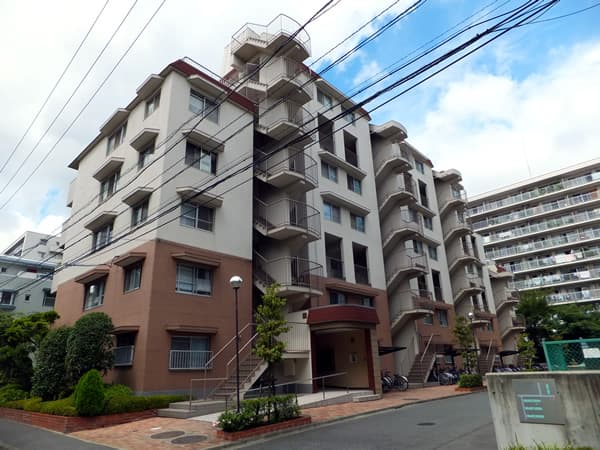 グリーンコーポ大倉山D棟 1