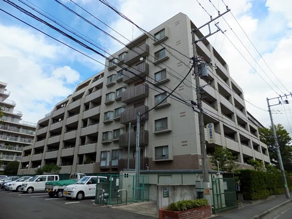 ルイシャトレ大倉山サンクティエル 2