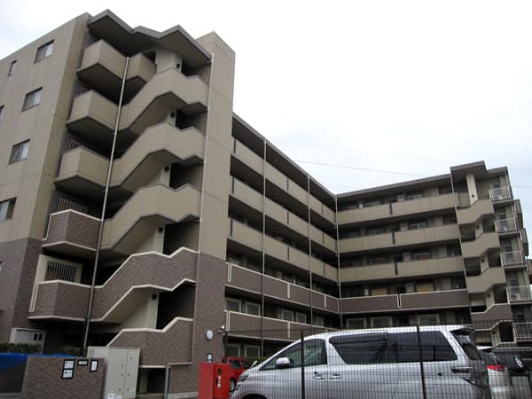 パテラ橋本クローシェ 1