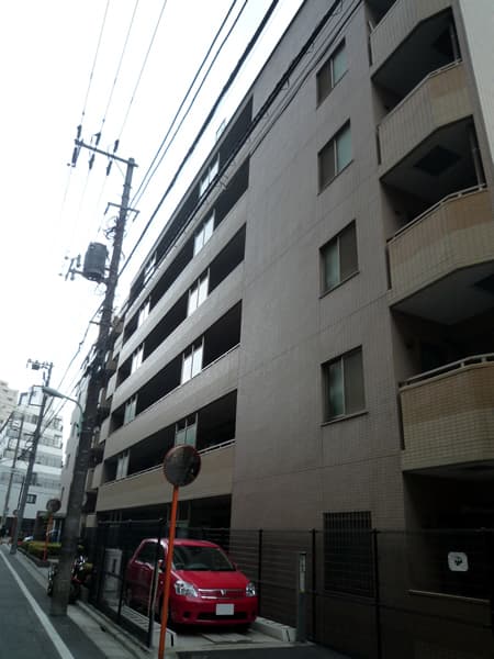 クレストフォルム池袋本町 2