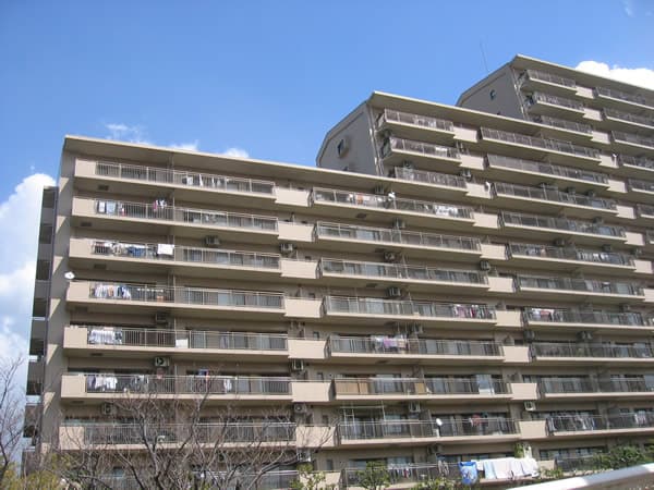 ウエストエミナンス 4