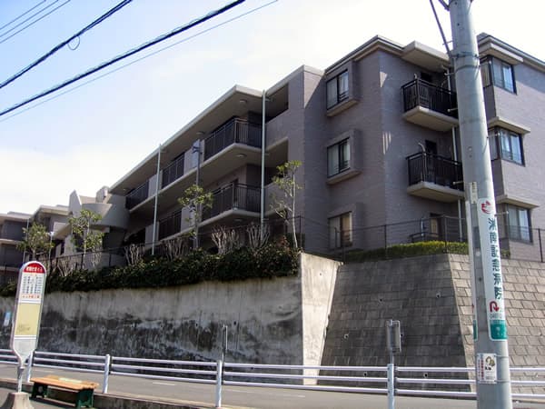 グレーシア鎌倉寺分 2