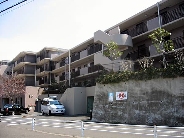 グレーシア鎌倉寺分 4