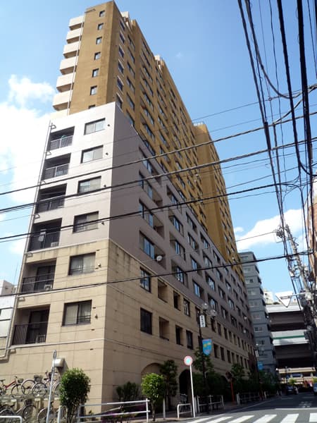 グランシティラピュタタワー 2