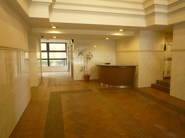 グランシティラピュタタワー 6