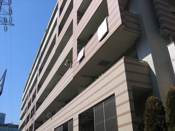 クレストフォルム菊名グランイースト 1