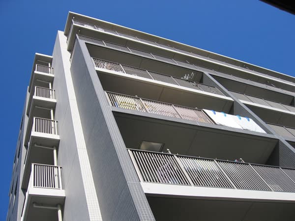 ガーデンホーム大倉山 1