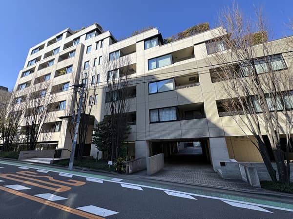 プラウド恵比寿ヒルサイドガーデン 1