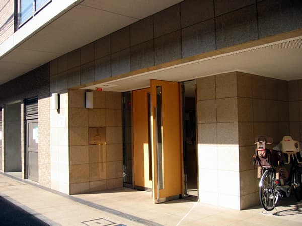 リステージ岸根公園ヴィルクール 4