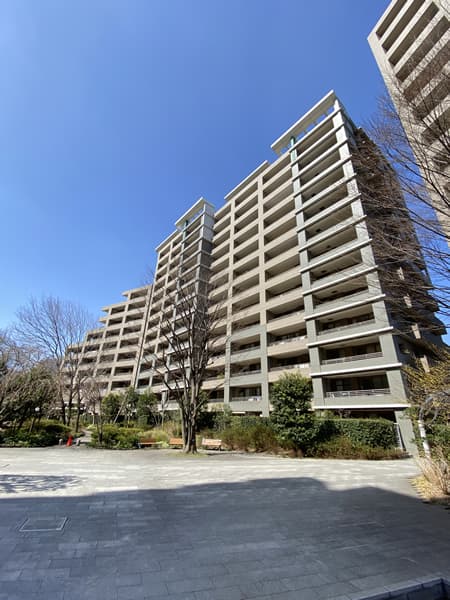 エアーズシティシーズンコート 2