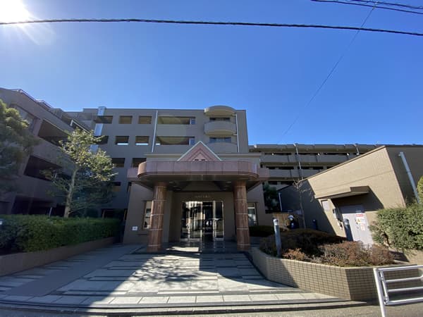 ヴェルピア大倉山 1