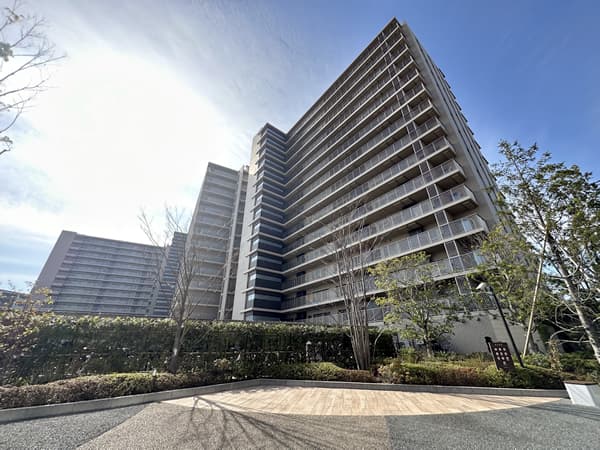 ザ・パークハウスオイコス赤羽志茂サードスクエア 1