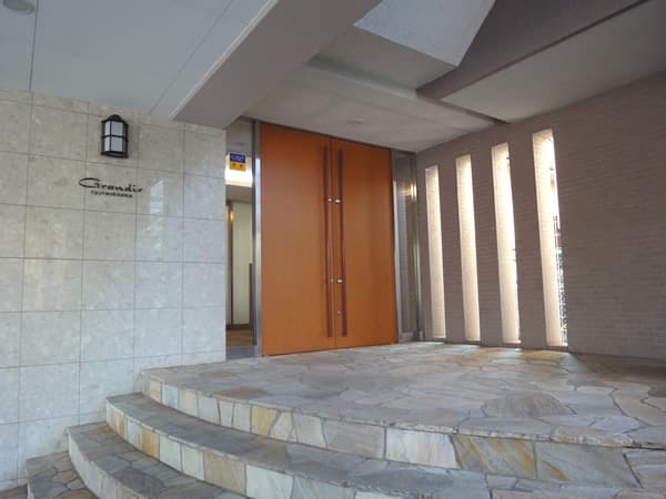 グランデュール富士見ヶ丘 3