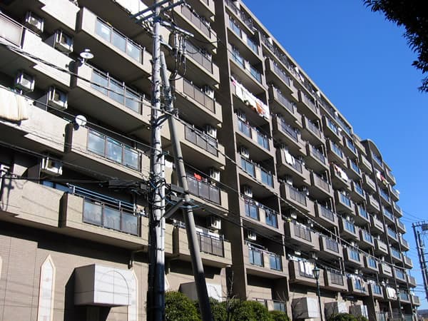 ルイシャトレ新横浜ガーデンスクエア 1