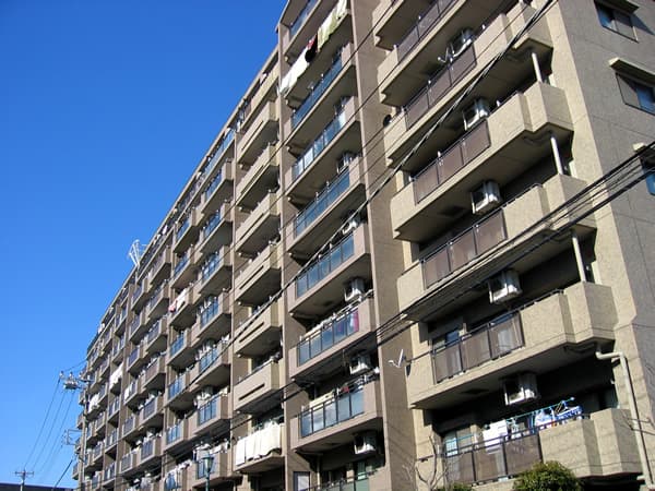 ルイシャトレ新横浜ガーデンスクエア 2