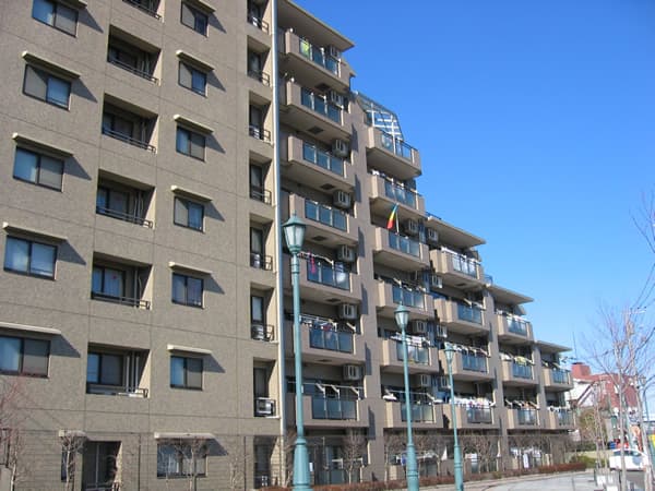 ルイシャトレ新横浜ガーデンスクエア 3