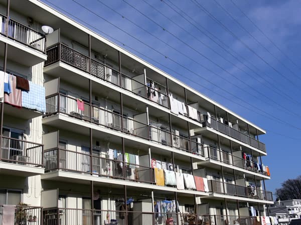 榎が丘住宅A棟 3