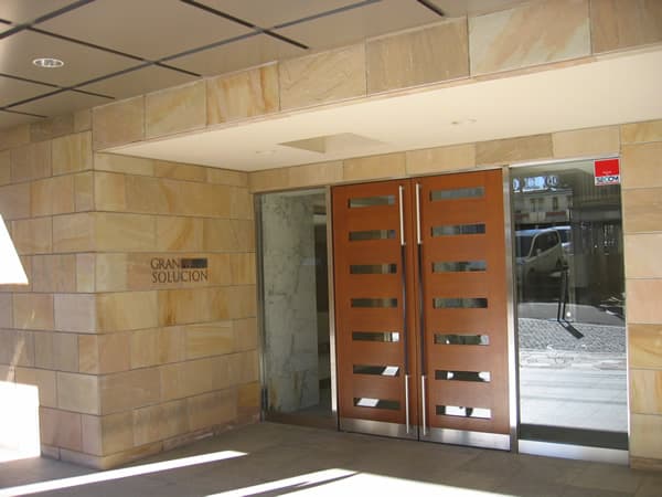 グランソルシオン藤が丘 5