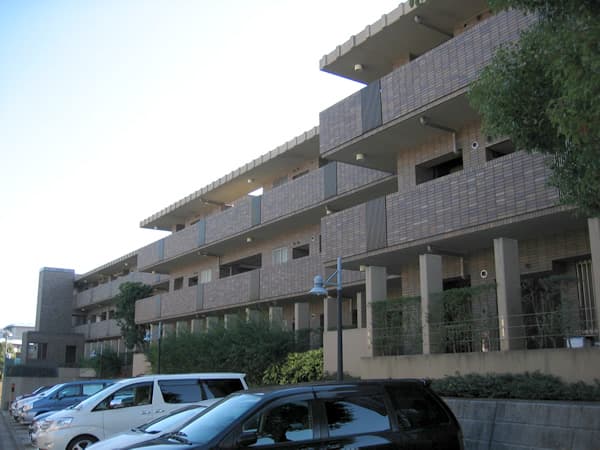 イディオスあざみ野J棟 3