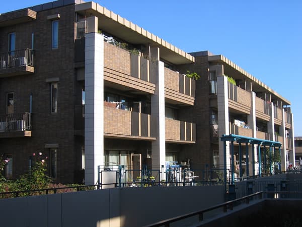 イディオスあざみ野H棟 1