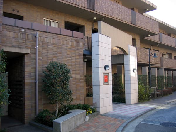 イディオスあざみ野C棟 3