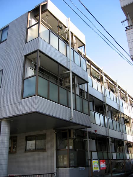 ファーストクラス南林間 1