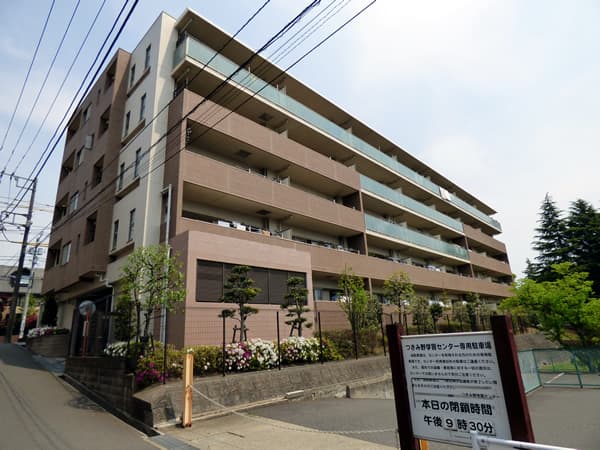 ルイシャトレつきみ野ルナカーサ 1