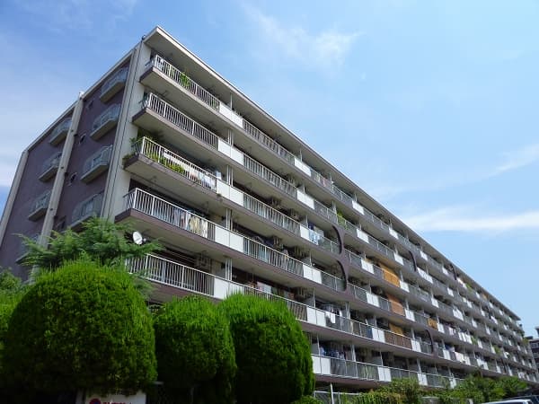 ルネ東林間B棟 1