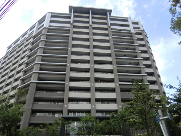 グランアルト加賀 1