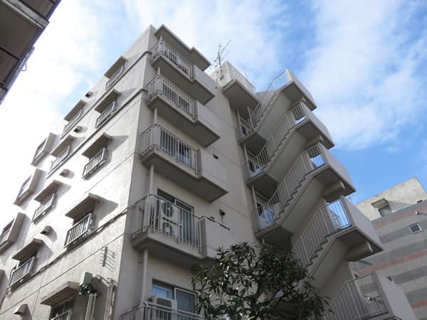 山王ロイヤルハイツ 1