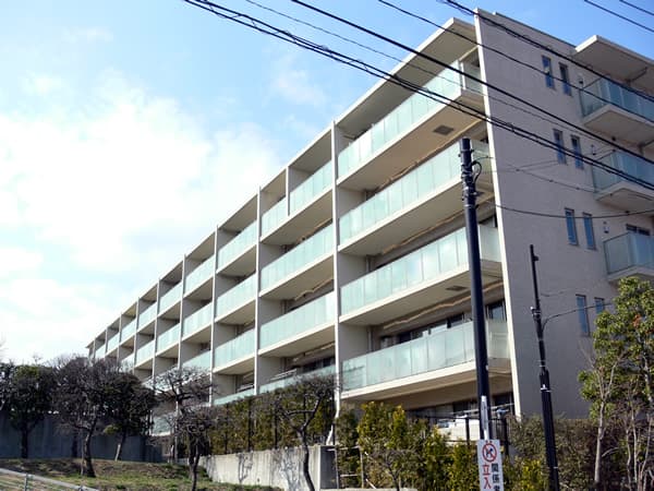 ブライシス青葉台 1