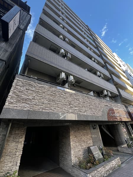 グランドガーラ西新宿イースト 1