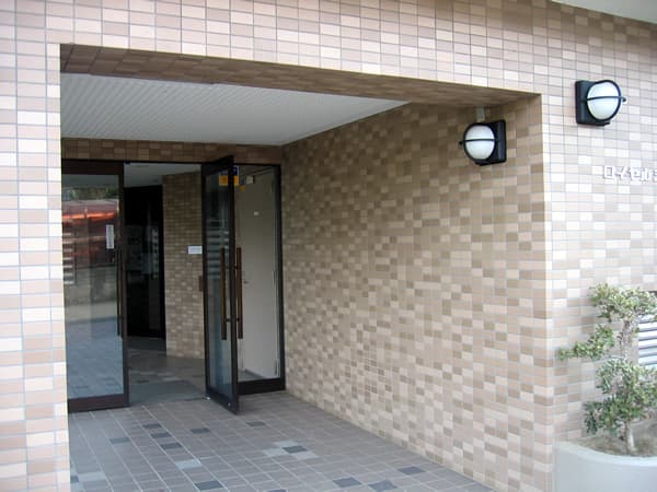 ロイヤルシャトー秦野元町 4