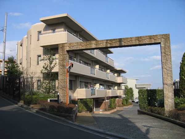 藤和シティホームズ青葉台もえぎ野1番館 1