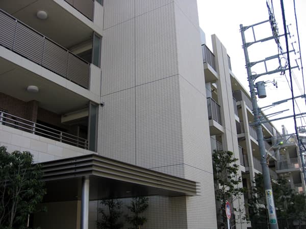 ルネファンタグラーレ府中是政 3